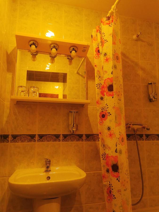 River Star Hotel Прага Екстериор снимка